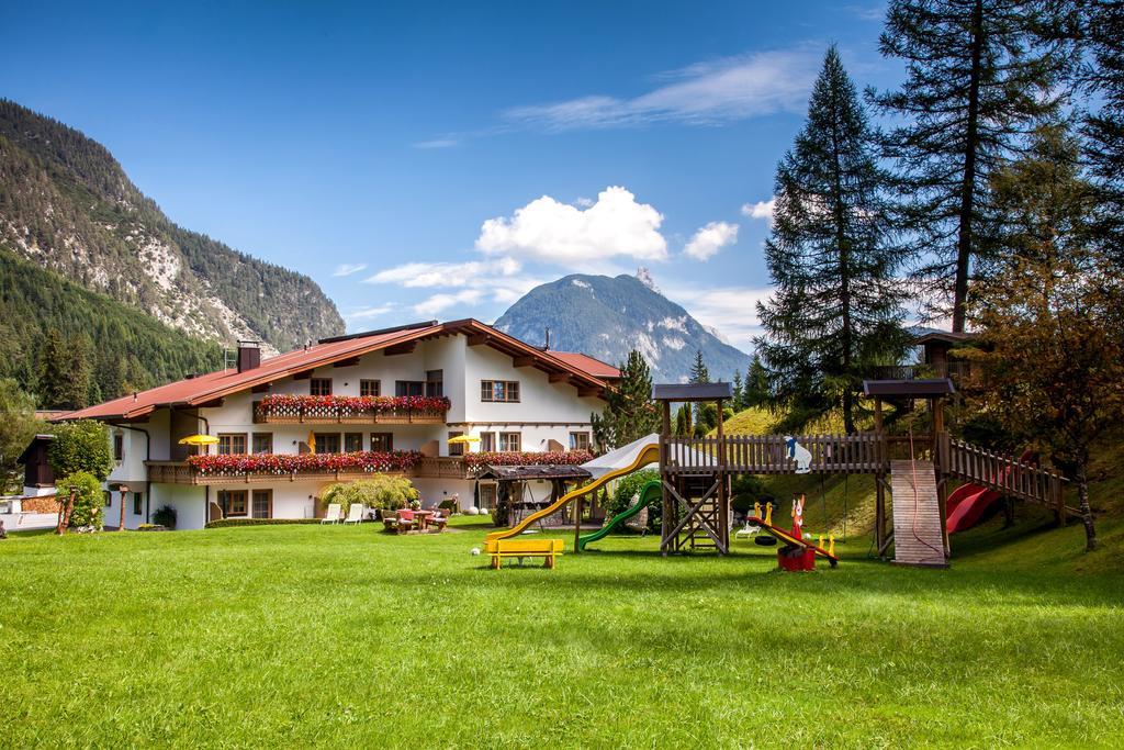 Ferienhaus Kirchplatzl 로이타쉬 외부 사진