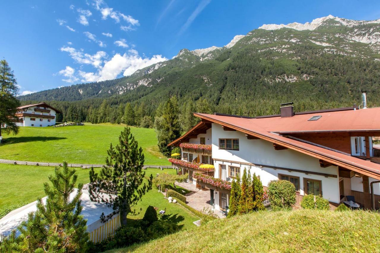 Ferienhaus Kirchplatzl 로이타쉬 외부 사진